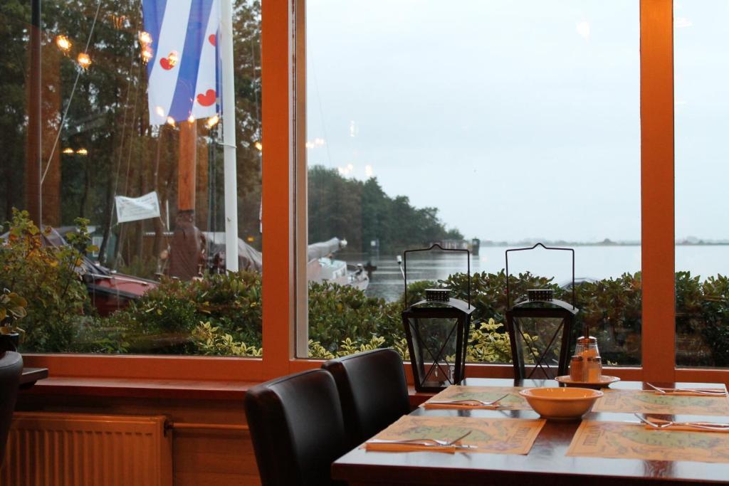 Hotel Restaurant Ie Sicht De Veenhoop エクステリア 写真